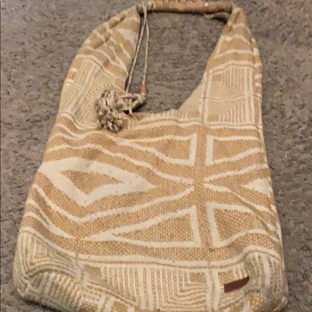 Roxy cross body bag